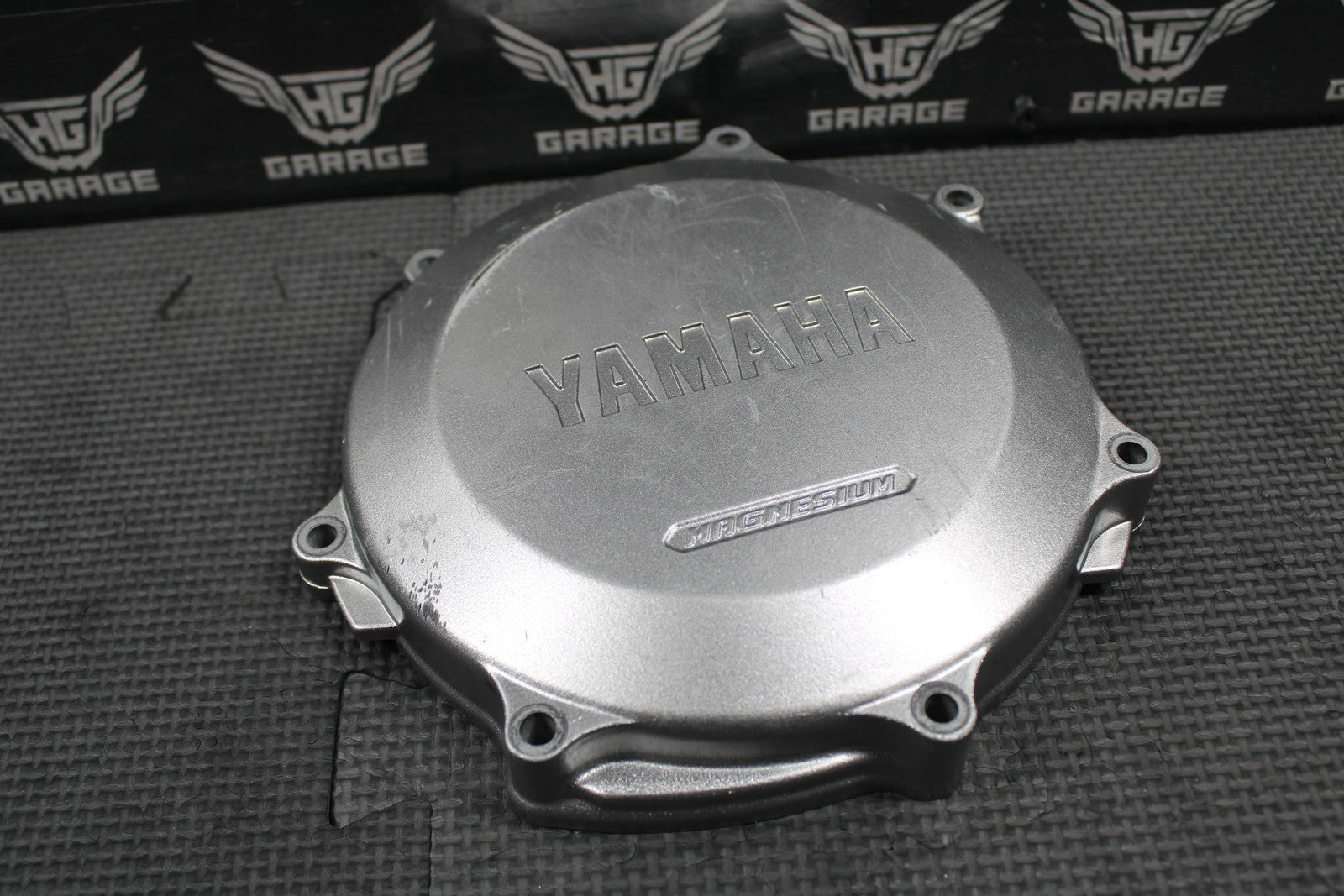 2006 YAMAHA YFZ450 OEM RIGHT SIDE CASE OUTER CLUTCH COVER 5TG - 15415 - 00 - 00 NICE! - hggarage