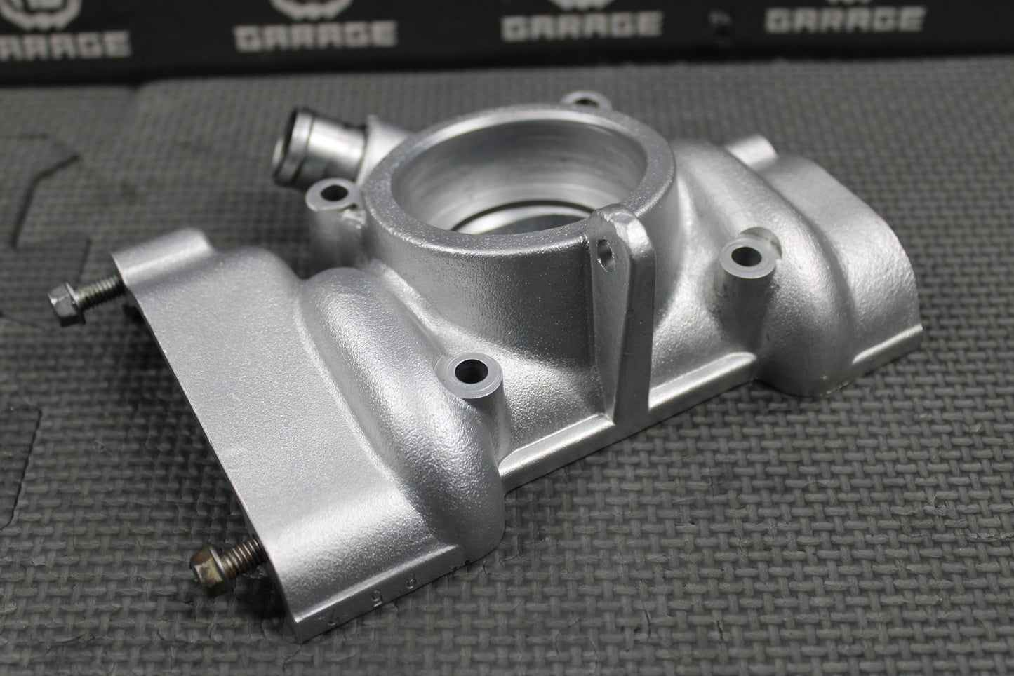 1999 2000 HUSQVARNA WR250 CR250 OEM CYLINDER EXHAUST FLANGE HTS COVER 800086853 - hggarage