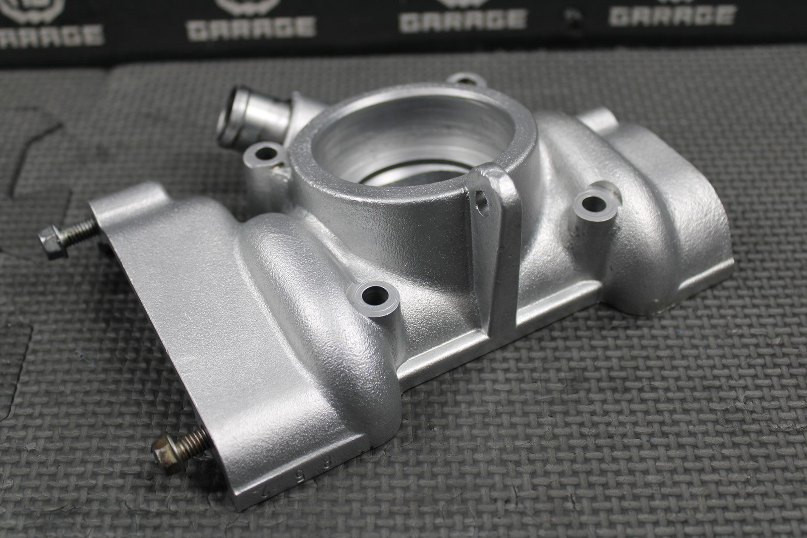 1999 2000 HUSQVARNA WR250 CR250 OEM CYLINDER EXHAUST FLANGE HTS COVER 800086853 - hggarage
