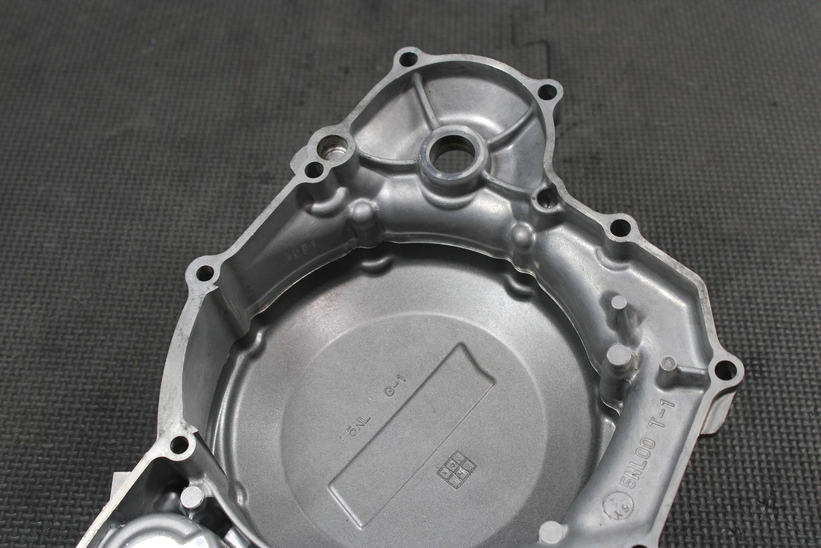 2006 YAMAHA YZ250F OEM INNER OUTER RIGHT SIDE CLUTCH COVER 5NL - 15415 - 00 - 00 - hggarage