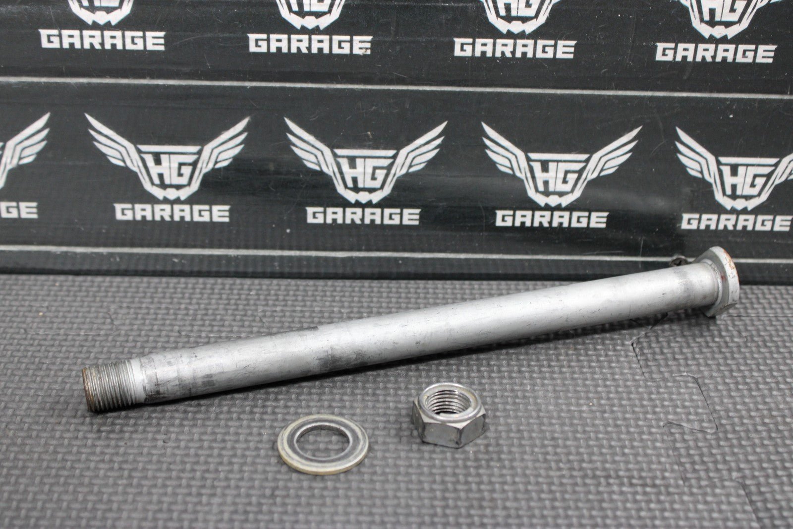 2014 KAWASAKI 06 - 18 KX250F OEM REAR BACK SWINGARM BOLT SUSPENSION PIVOT - hggarage