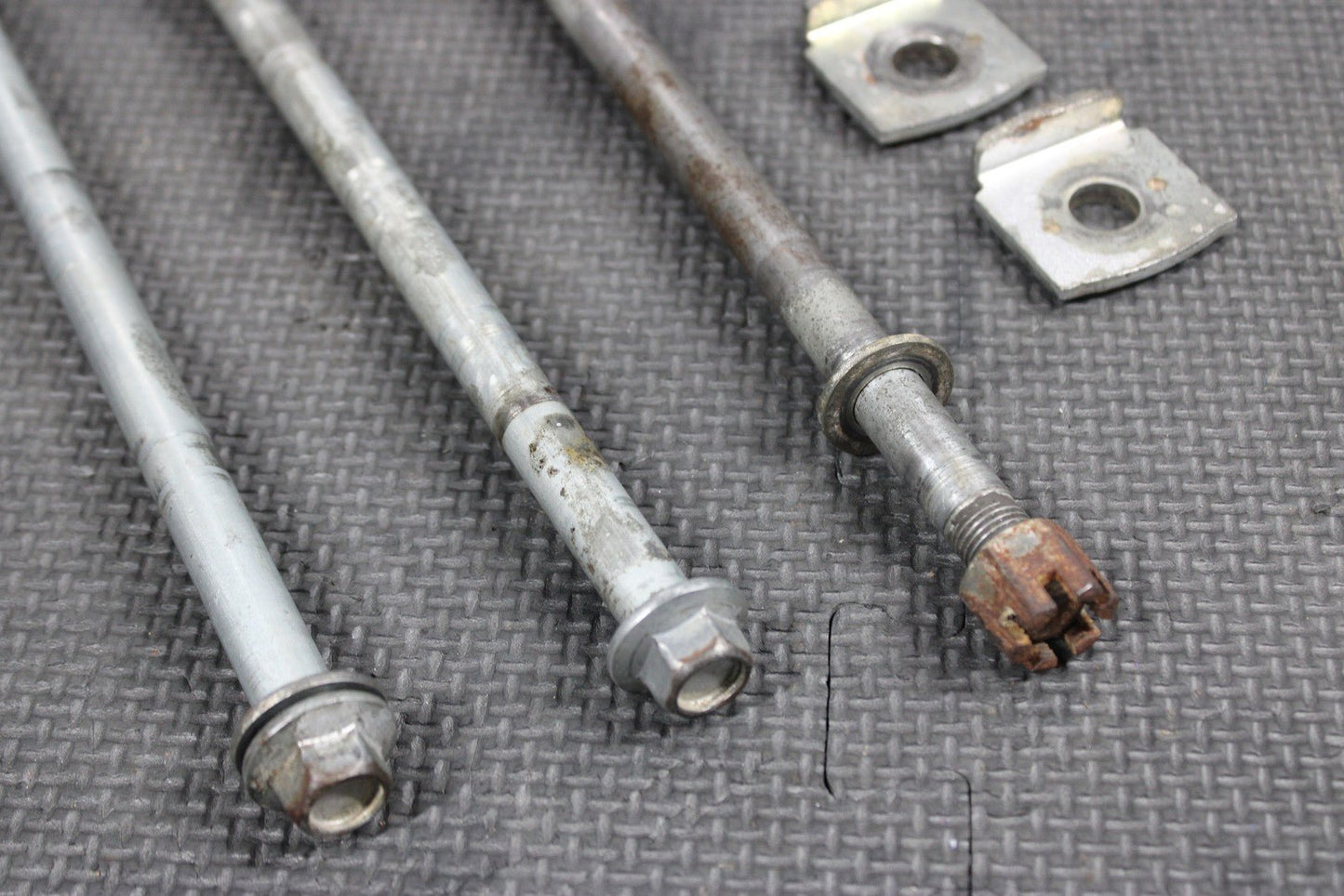 2004 KAWASAKI KX65 00 - 22 OEM FRONT REAR AXLE BACK WHEEL RIM SWINGARM PIVOT BOLTS - hggarage
