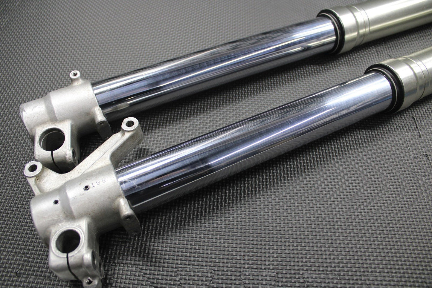 1999 SUZUKI RM250 MODEL X OEM 49MM RIGHT LEFT FRONT SUSPENSION FORKS SHOCKS - hggarage