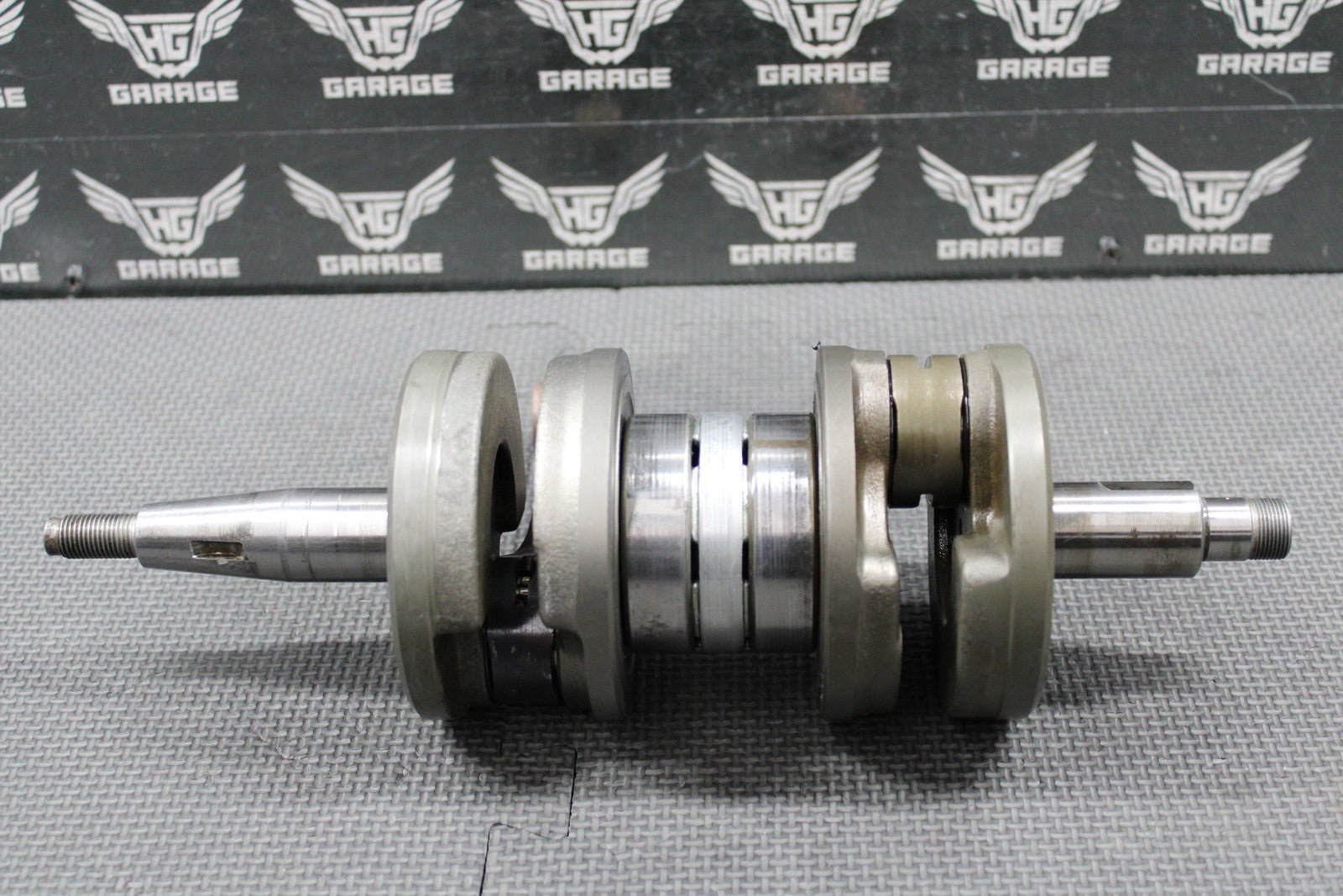 2001 87 - 06 YAMAHA BANSHEE YFZ350 OEM CRANKSHAFT CRANK SHAFT 29L - 11400 - 30 - 00 GOOD - hggarage