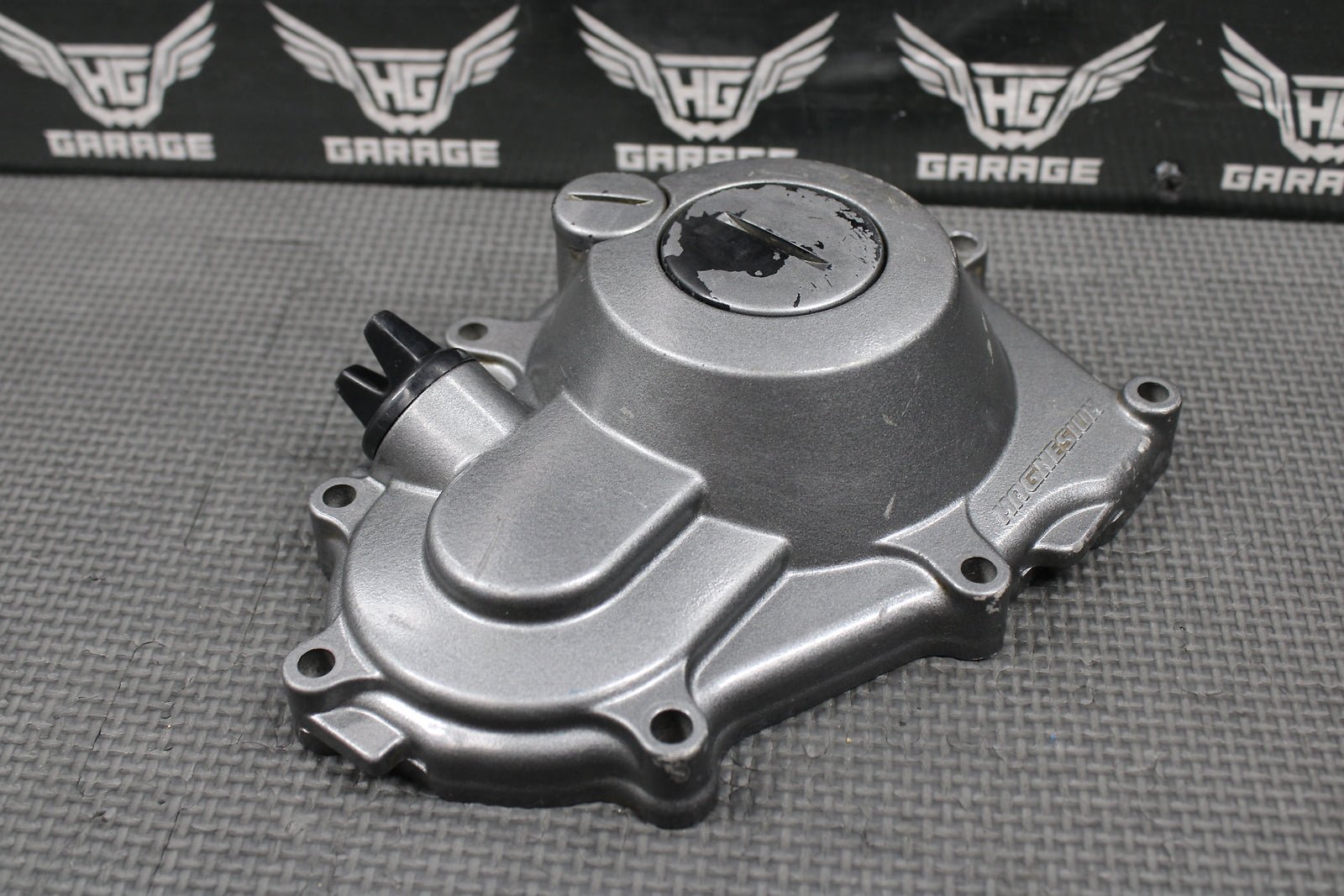 2005 YAMAHA 03 - 05 YZ450F OEM LEFT CASE STATOR GENERATOR MAGNETO COVER - hggarage