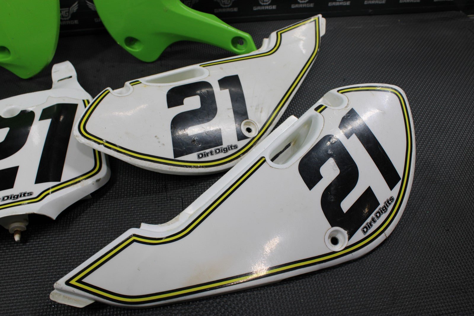 00 - 04 KAWASAKI KX65 OEM PLASTICS BODY KIT FENDERS FAIRINGS SIDE PANELS - hggarage