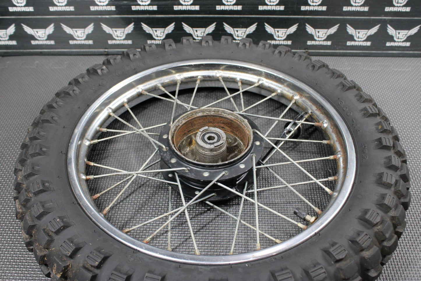 1985 YAMAHA PW80 OEM FRONT WHEEL RIM HUB 451 - 25111 - 00 - 98 94414 - 14227 - 00 - hggarage