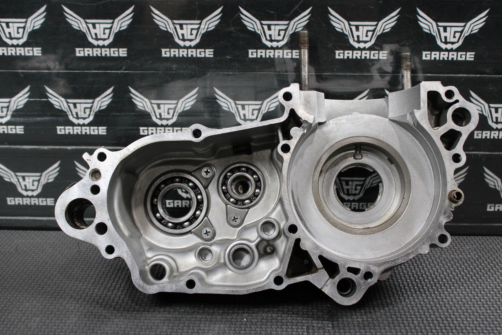1997 97 - 99 KAWASAKI KX250 LEFT RIGHT ENGINE CRANKCASE CRANK CASES BLOCK NEED WOR - hggarage