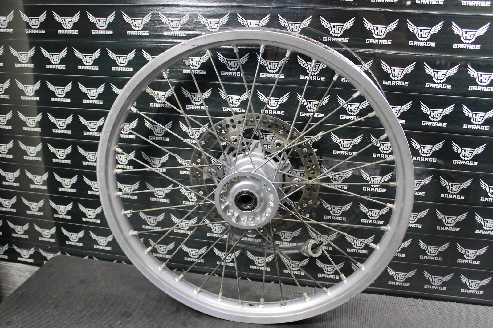2006 YAMAHA YZ250F OEM EXCEL FRONT WHEEL RIM HUB ASSEMBLY 5NY - 25111 - 00 - 00 - hggarage