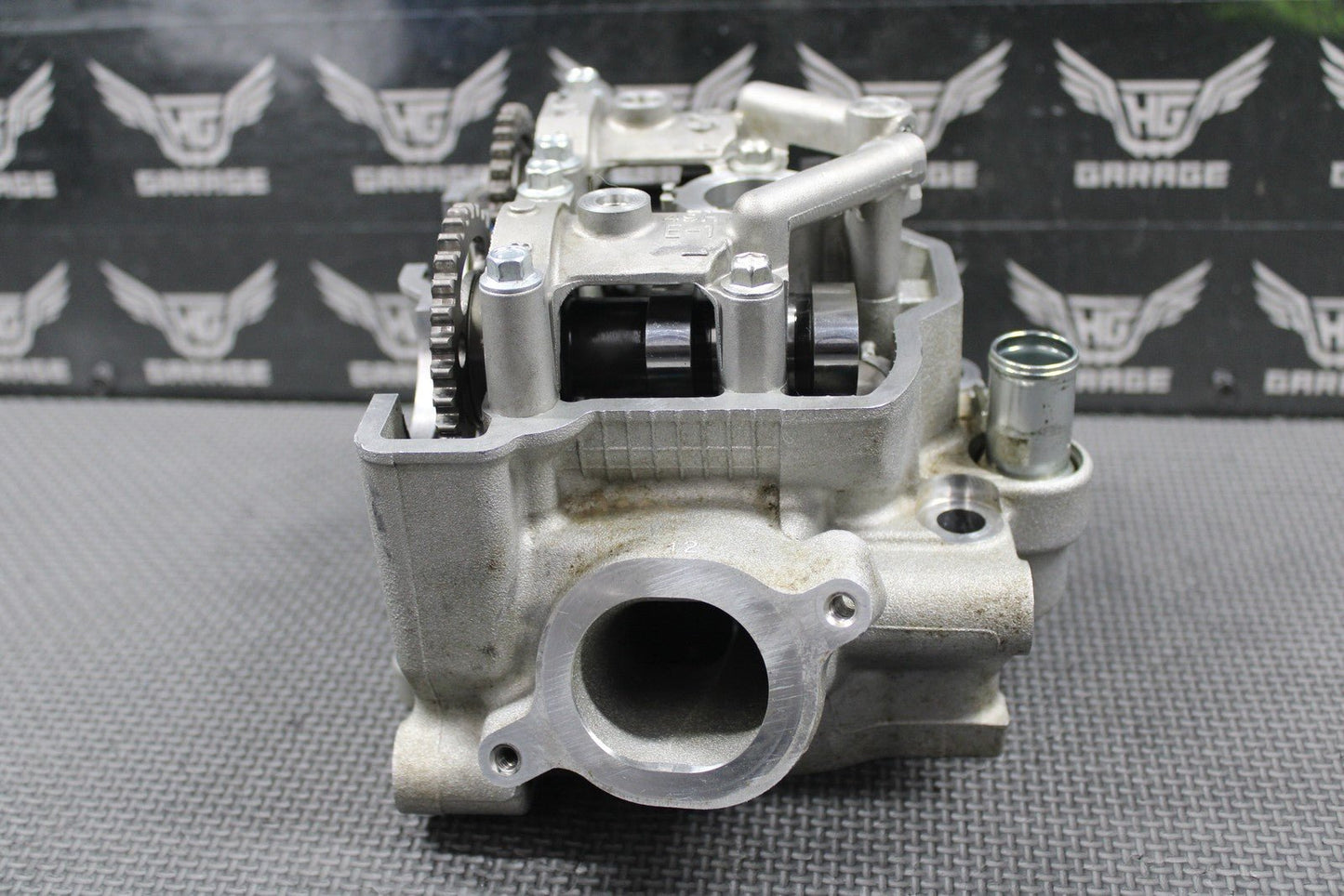 2020 SUZUKI 19 - 25 RMZ250 OEM CYLINDER HEAD VALVES CAMSHAFT CAMS 11100 - 46K00 MINT - hggarage