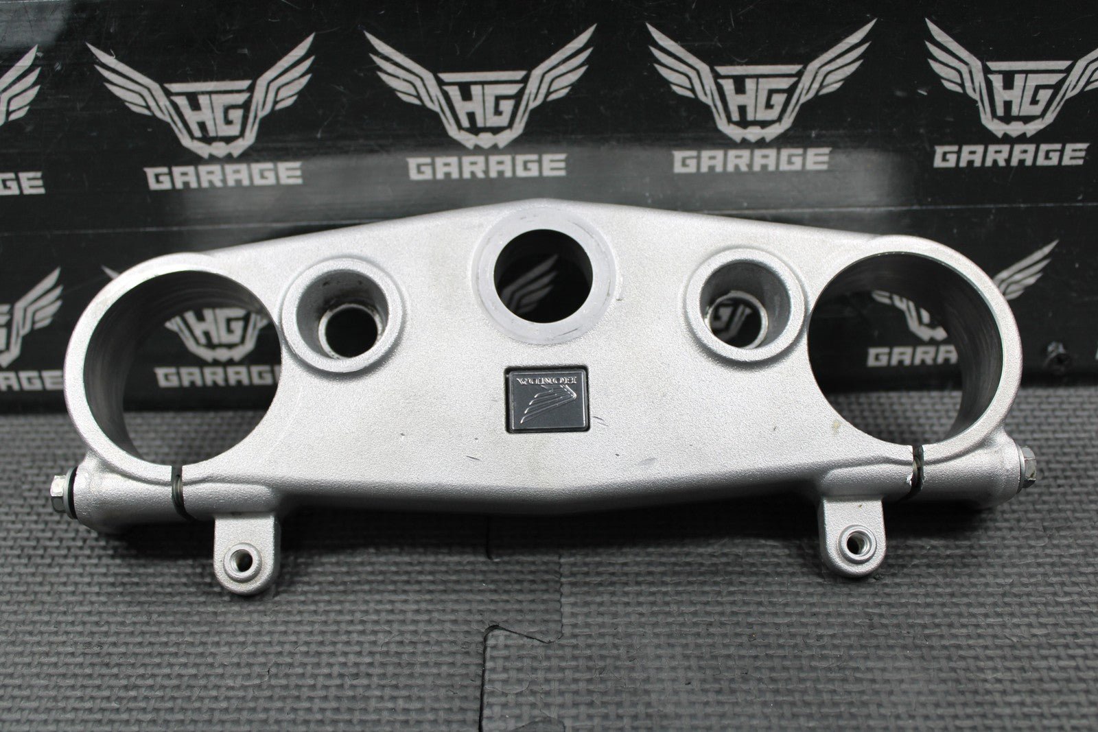 2008 2009 HONDA CRF250R OEM UPPER TRIPLE TREE BAR CLAMP BRIDGE 53300 - MEN - A10 - hggarage