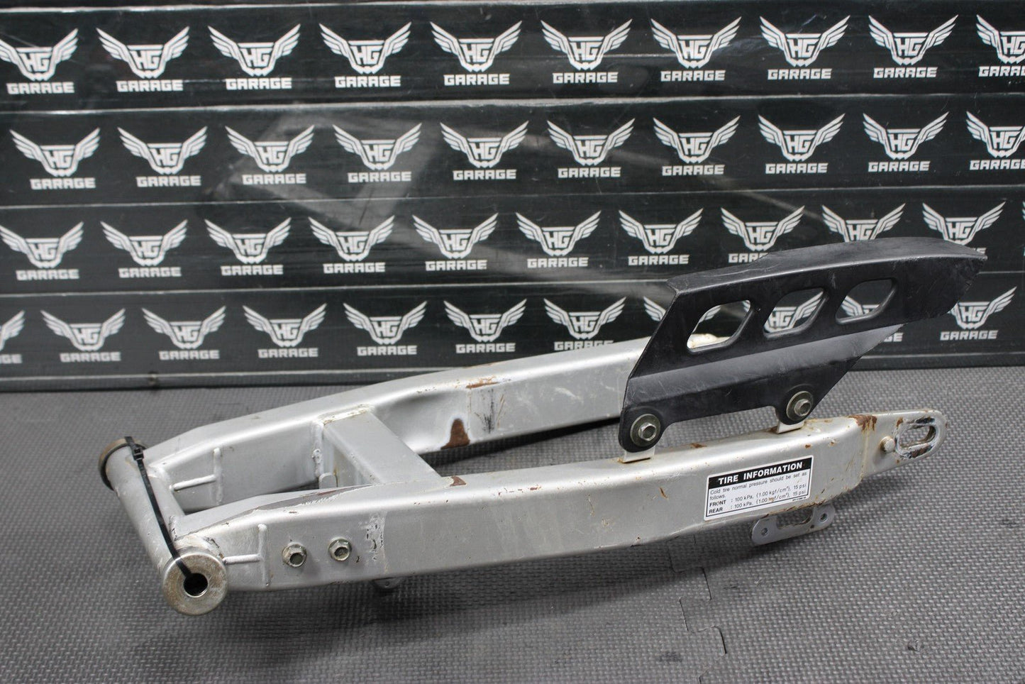 2000 YAMAHA 00 - 04 TTR125L OEM BIGWHEEL SWINGARM SWING ARM SUSPENSION - hggarage