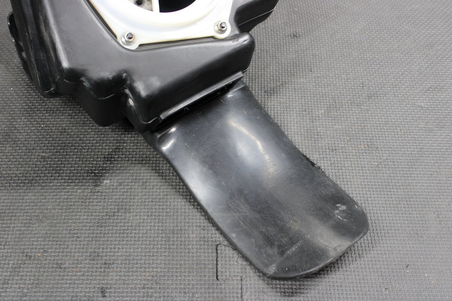 2013 KAWASAKI KX100 KX112 KX85 OEM AIR CLEANER CASE 11011 - 1612 - hggarage