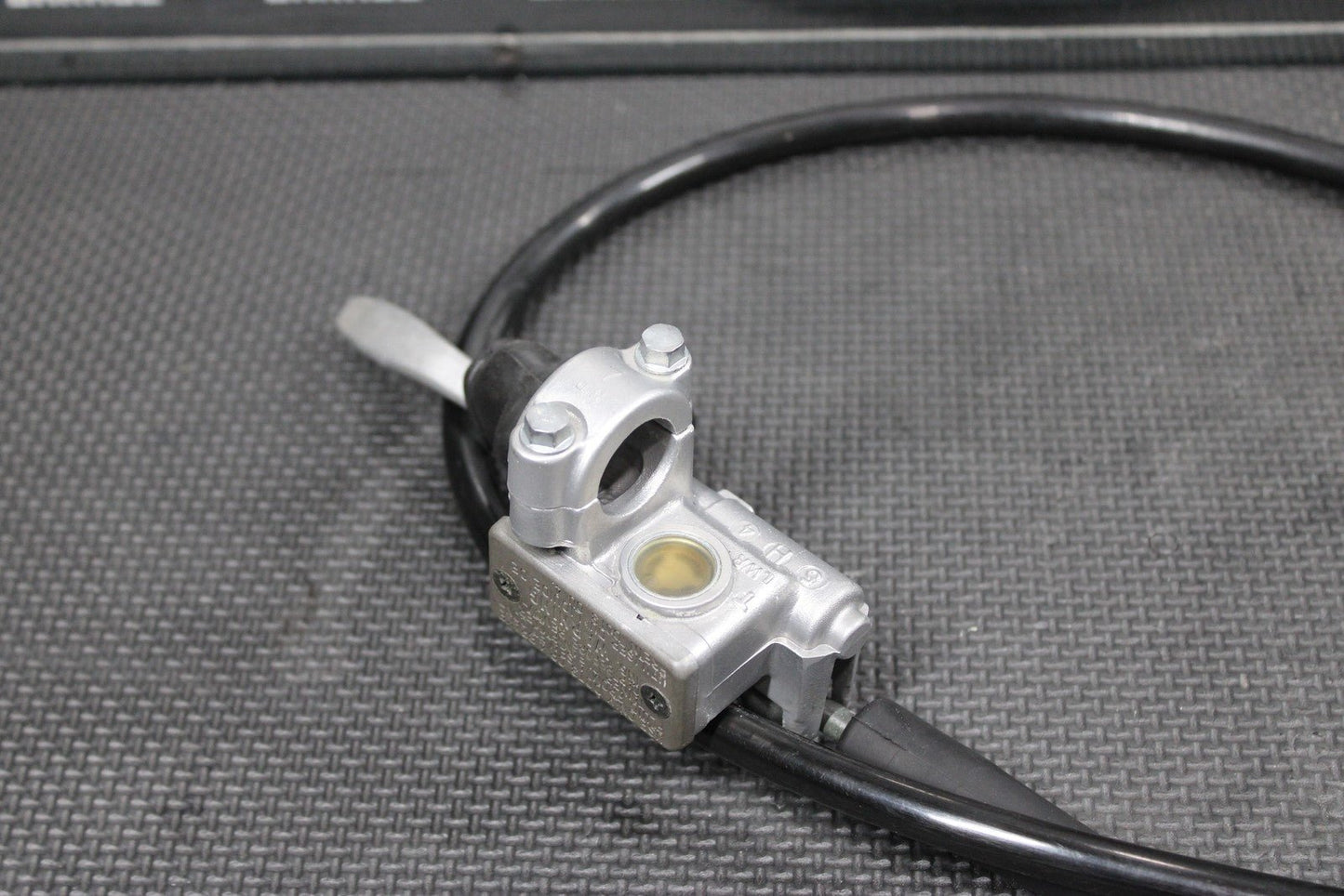 1996 KAWASAKI KX125 OEM COMPLETE NISSIN FRONT BRAKE CALIPER MASTER CYLINDER GOOD - hggarage