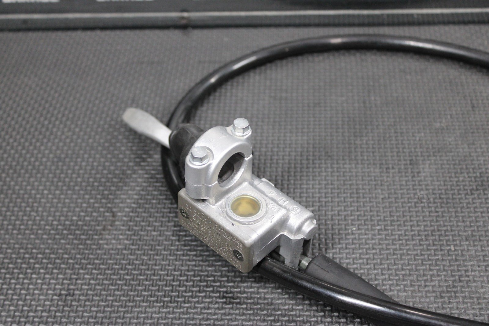 1996 KAWASAKI KX125 OEM COMPLETE NISSIN FRONT BRAKE CALIPER MASTER CYLINDER GOOD - hggarage