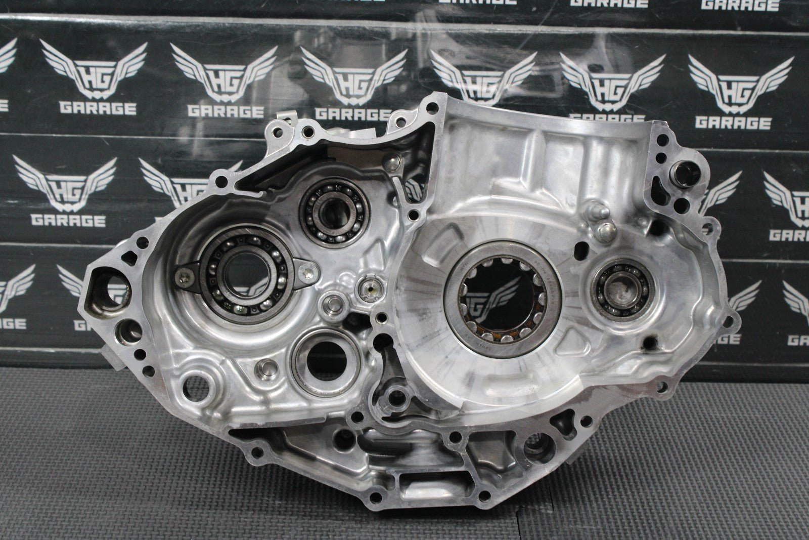 2019 HONDA 19 - 20 CRF450RX OEM LEFT ENGINE MOTOR CRANKCASE CRANK NEEDS REPAIR! - hggarage
