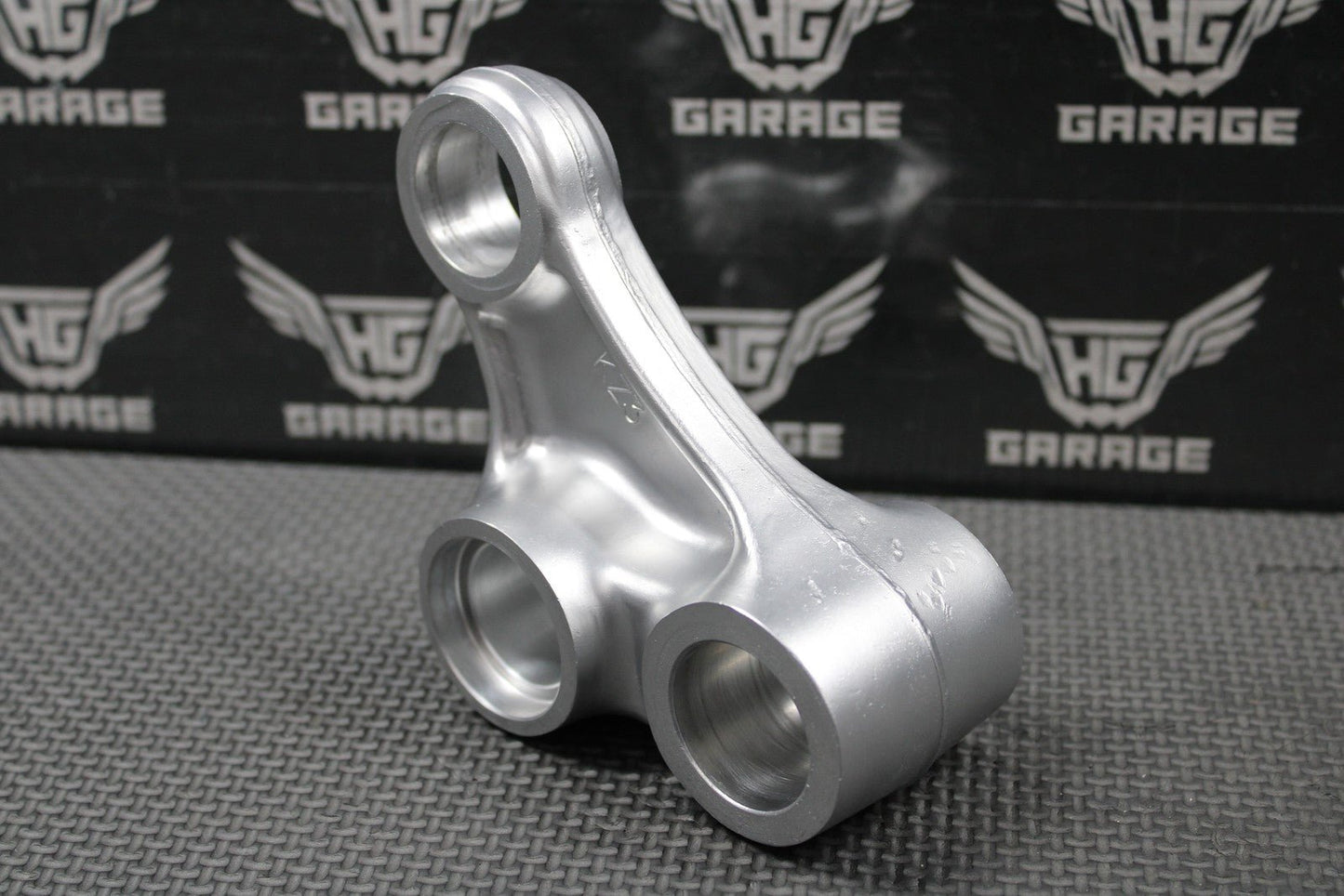 2001 96 - 01 HONDA CR500R OEM REAR SHOCK LINKAGE CUSHION ARM 52465 - MAC - 740 NICE! - hggarage