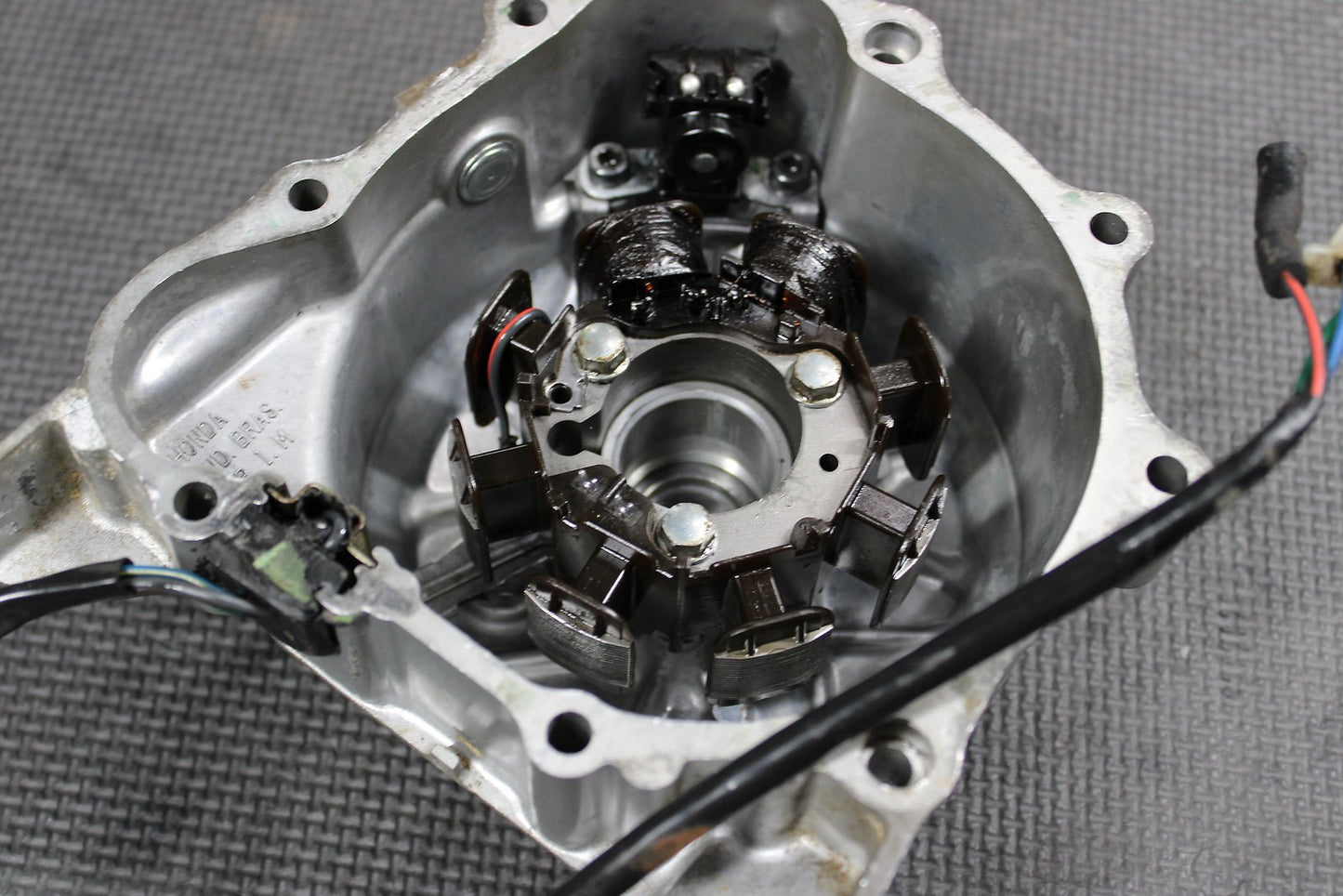 2004 HONDA CRF150F STATOR MAGNETO GENERATOR ALTERNATOR 11341 - KPT - 900 - hggarage