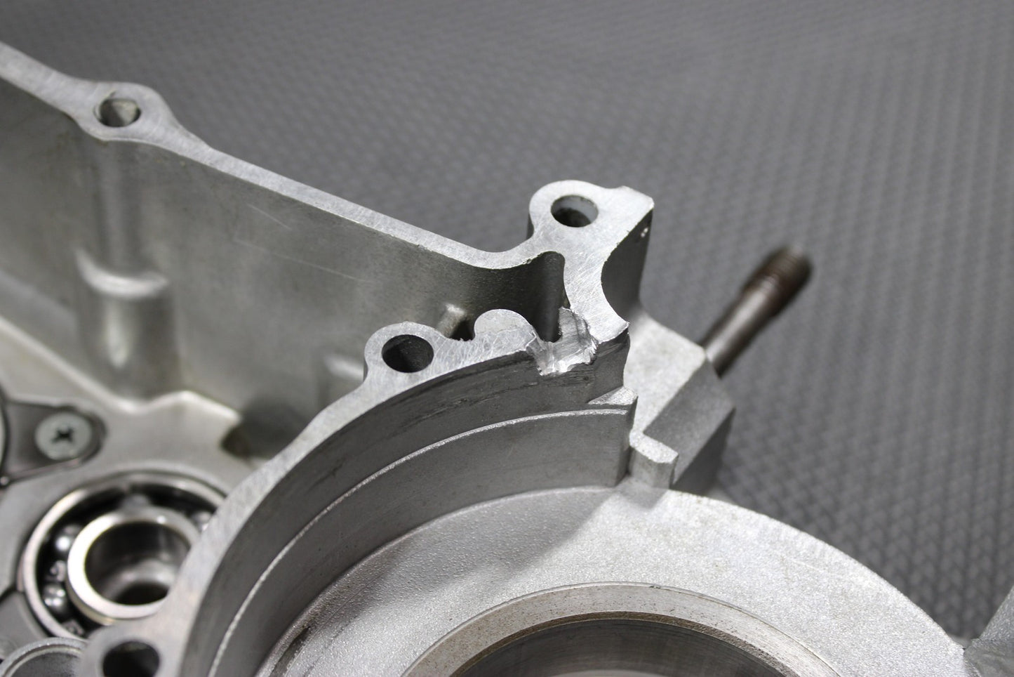 1997 97 - 99 KAWASAKI KX250 LEFT RIGHT ENGINE CRANKCASE CRANK CASES BLOCK NEED WOR - hggarage