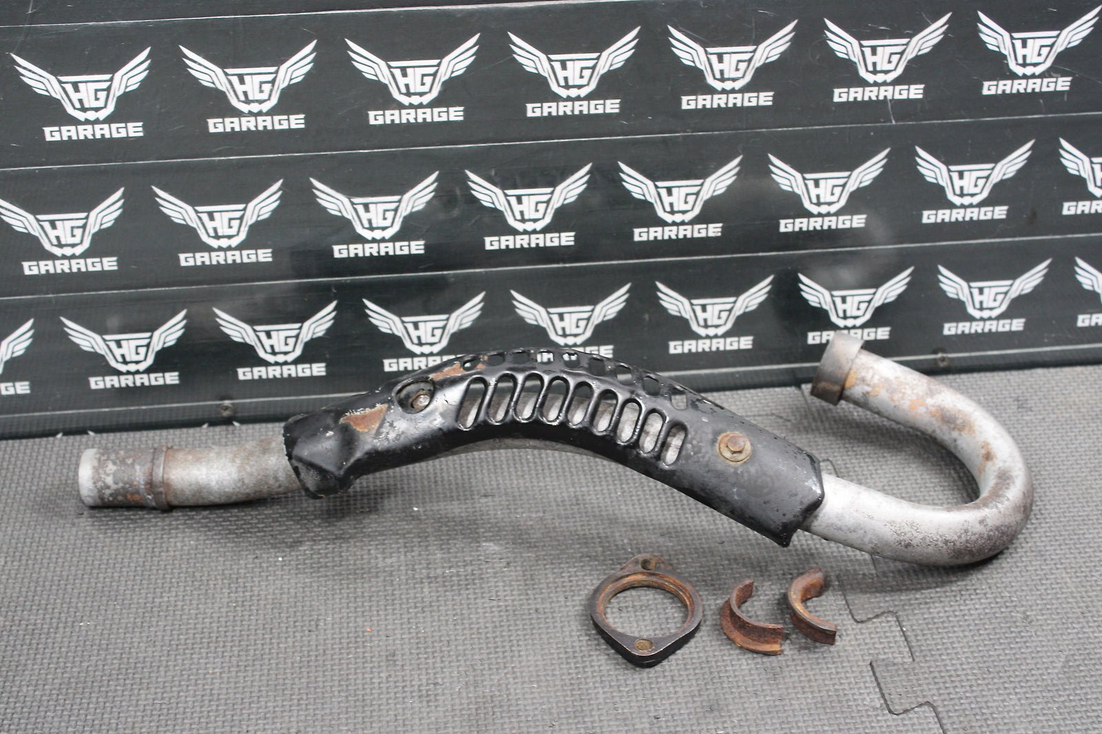2002 Honda XR200R OEM Exhaust Pipe Chamber Header 18311 - KT0 - 670 - hggarage