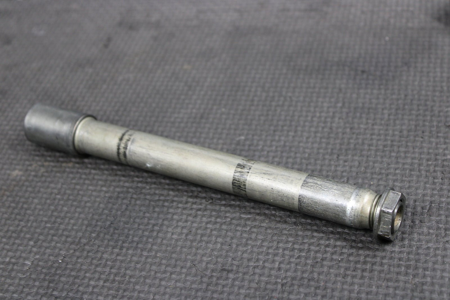 2015 KAWASAKI KX450F OEM REAR AXLE FRONT AXLE SWINGARM PIVOT BOLT - hggarage