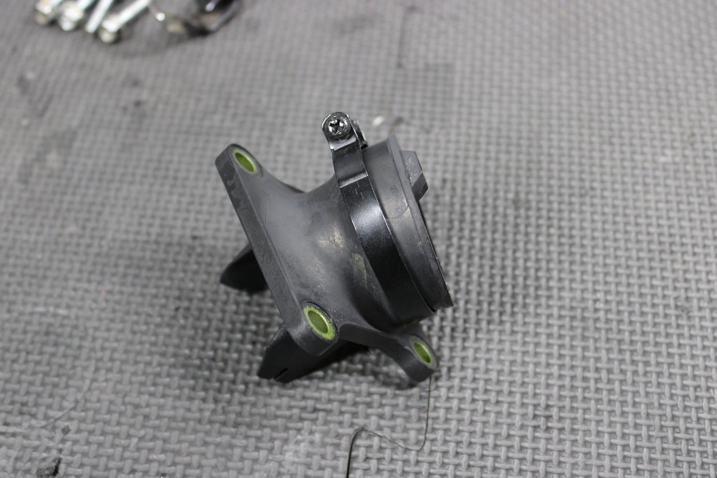 2020 KAWASAKI KX100 KX112 OEM INTAKE REED BLOCK ASSEMBLY - hggarage
