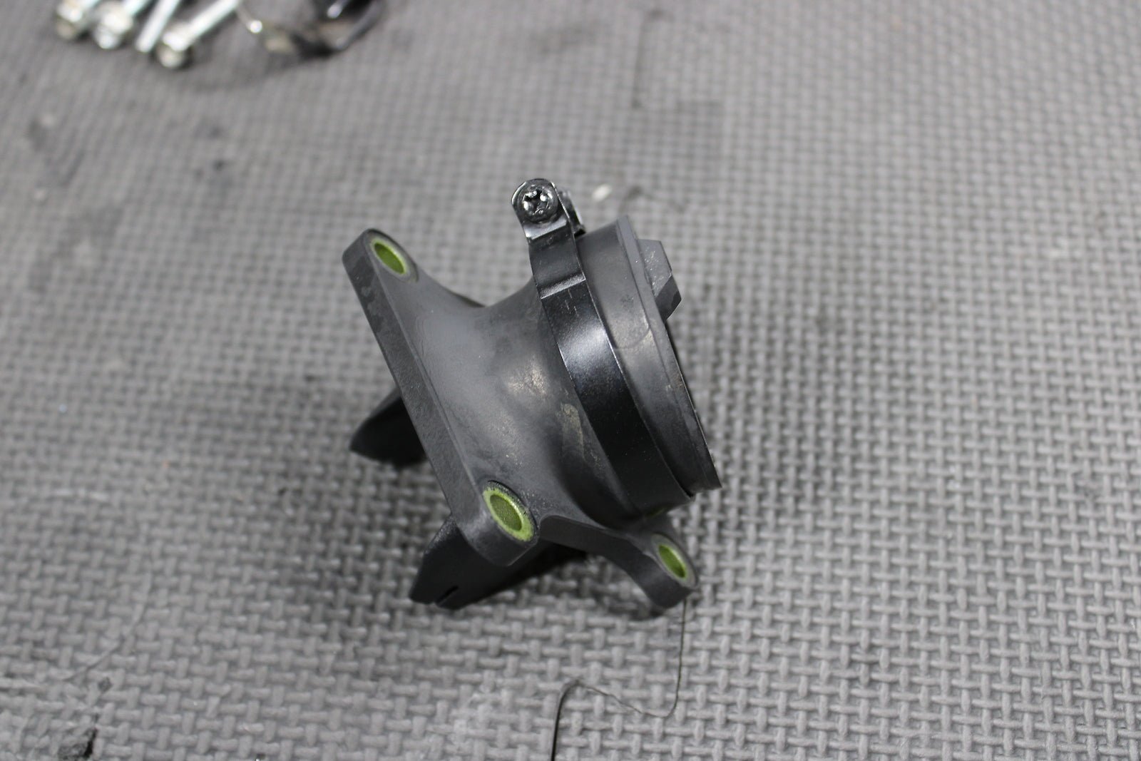 2020 KAWASAKI KX100 KX112 OEM INTAKE REED BLOCK ASSEMBLY - hggarage