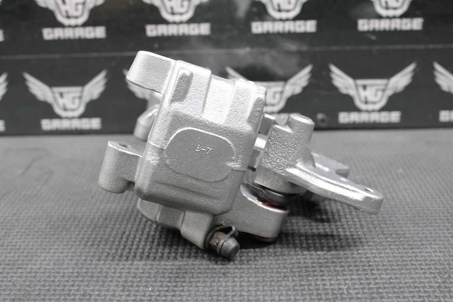 1998 YAMAHA YZ125 YZ250 OEM NISSIN REAR BACK BRAKE CALIPER 5DH - 2580W - 00 - 00 NICE - hggarage