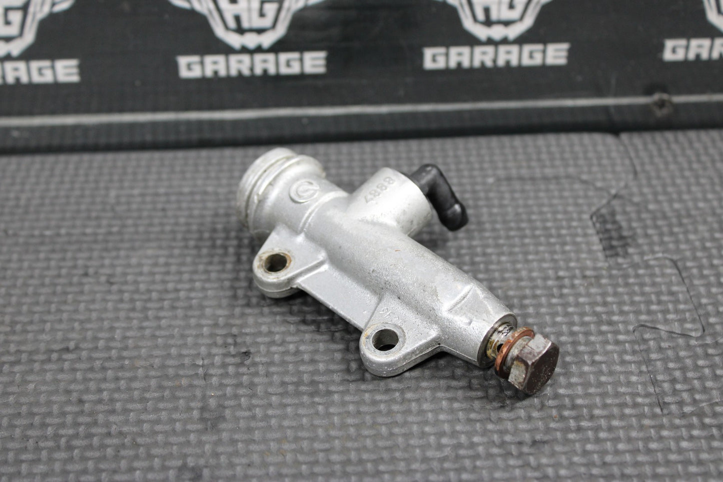 2000 KTM 250 EXC OEM BREMBO REAR BACK BRAKE MASTER CYLINDER 50313060000 - hggarage