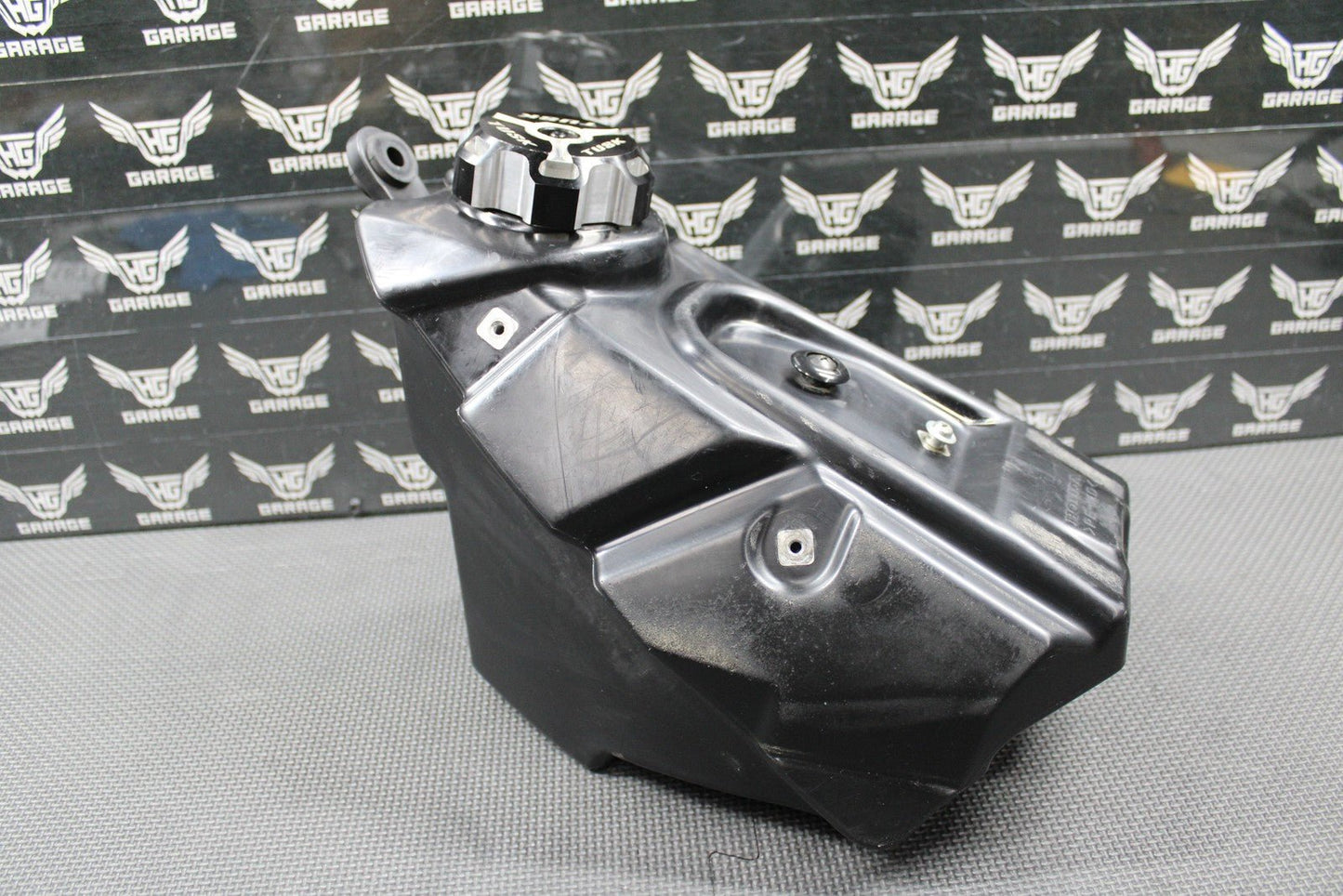2013 HONDA 10 - 13 CRF250R OEM GAS FUEL TANK CELL PETROL RESERVOIR 17510 - MEN - A50 - hggarage