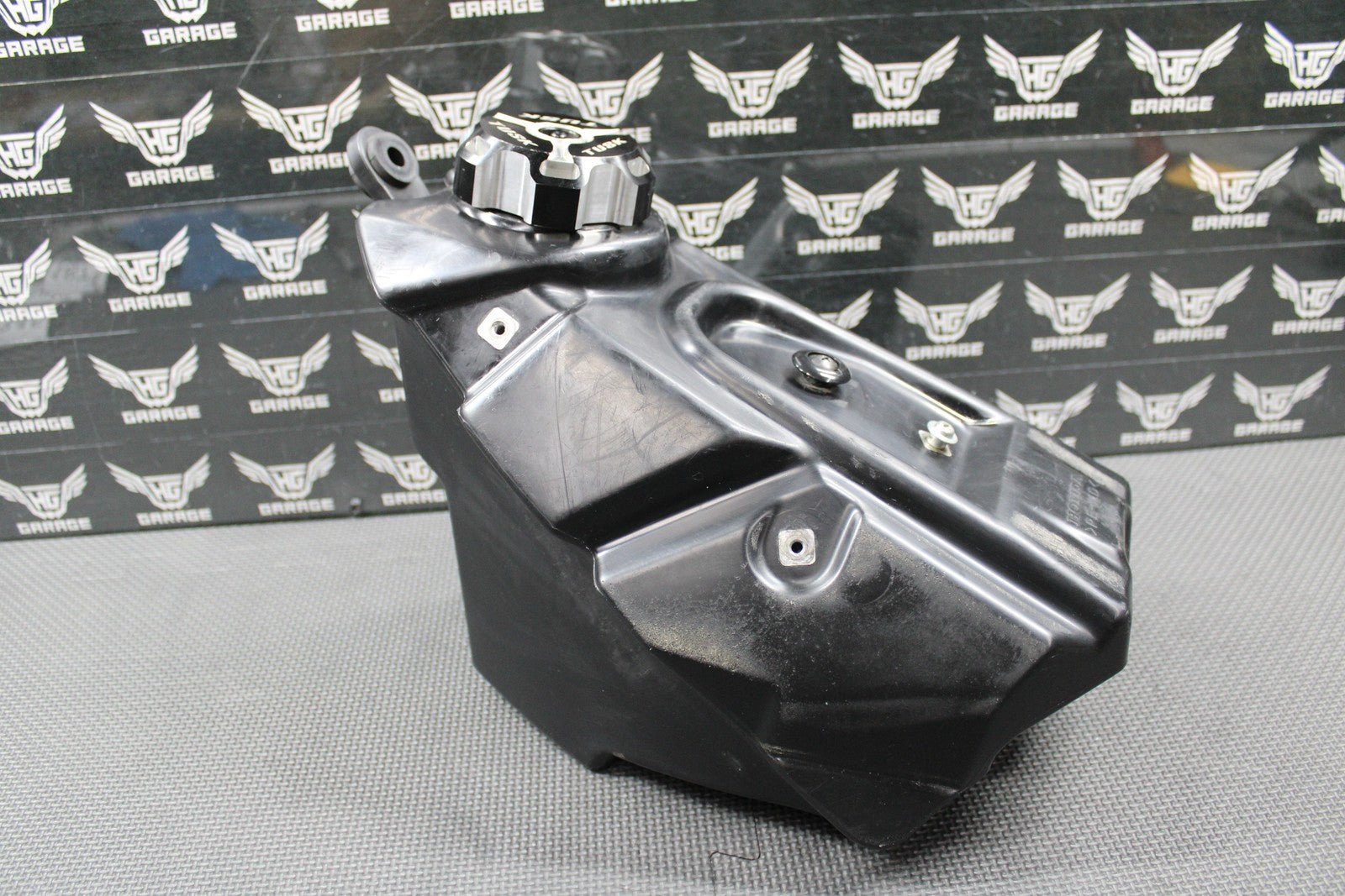 2013 HONDA 10 - 13 CRF250R OEM GAS FUEL TANK CELL PETROL RESERVOIR 17510 - MEN - A50 - hggarage