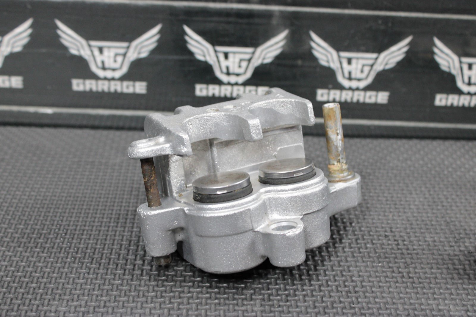 2001 YAMAHA YZ250 01 - 02 OEM NISSIN FRONT BRAKE CALIPER 5MV - 2580T - 11 - 00 - hggarage