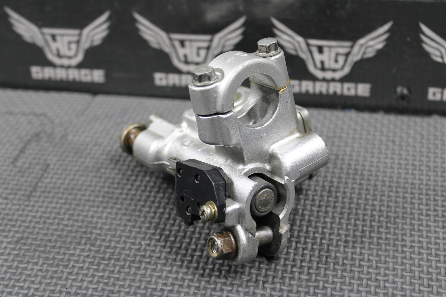 2003 KAWASAKI KLX400SR OEM NISSIN FRONT BRAKE MASTER CYLINDER 43015 - S010 - hggarage