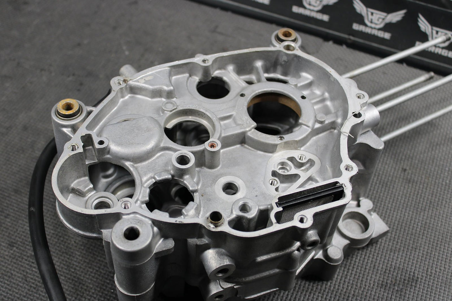 2000 Yamaha TTR90 OEM Left Right Engine Motor Crankcase Crank Cases Block - hggarage