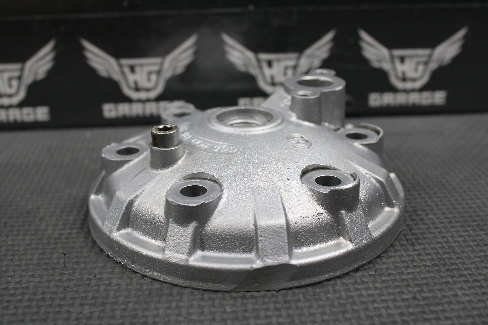 1992 1993 KTM 250 EGS MX OEM ENGINE MOTOR CYLINDER HEAD COVER DOME 54630006300 - hggarage