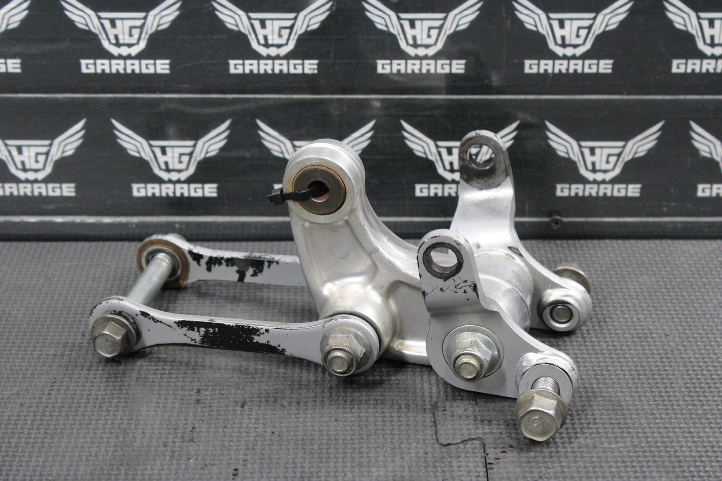 2012 KAWASAKI KX85 OEM REAR SHOCK LINKAGE LINKS RELAY ARM DOGBONE 32037 - 1553 - hggarage