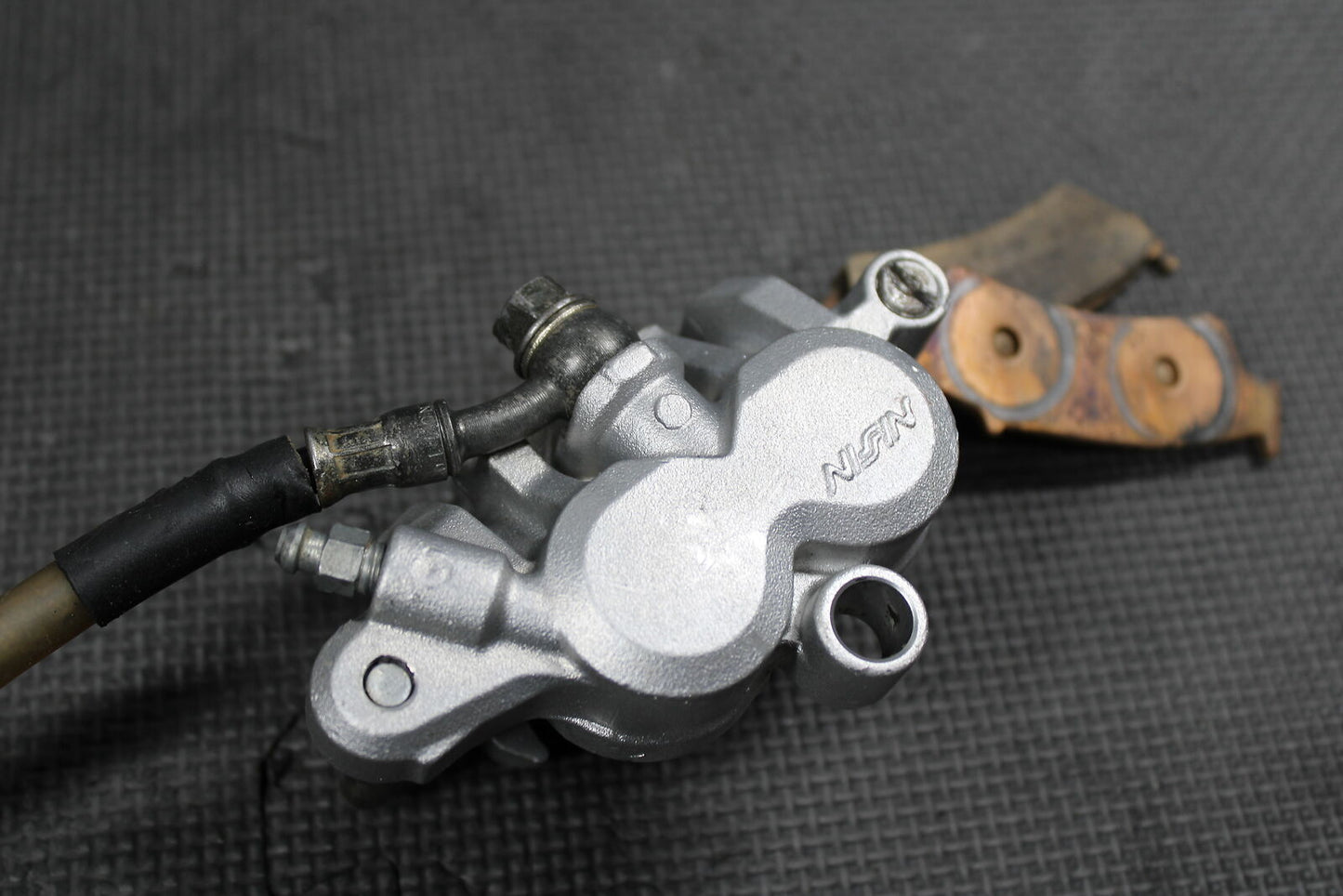 2000 HONDA CR125R CR250R OEM NISSIN FRONT BRAKE CALIPER MASTER CYLINDER