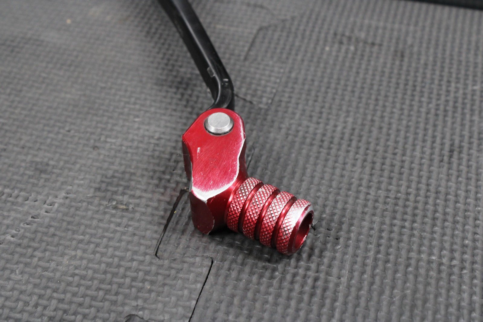 2023 HONDA HAMMERHEAD SHIFTER PEDAL RED 24700 - MKE - A00 - hggarage