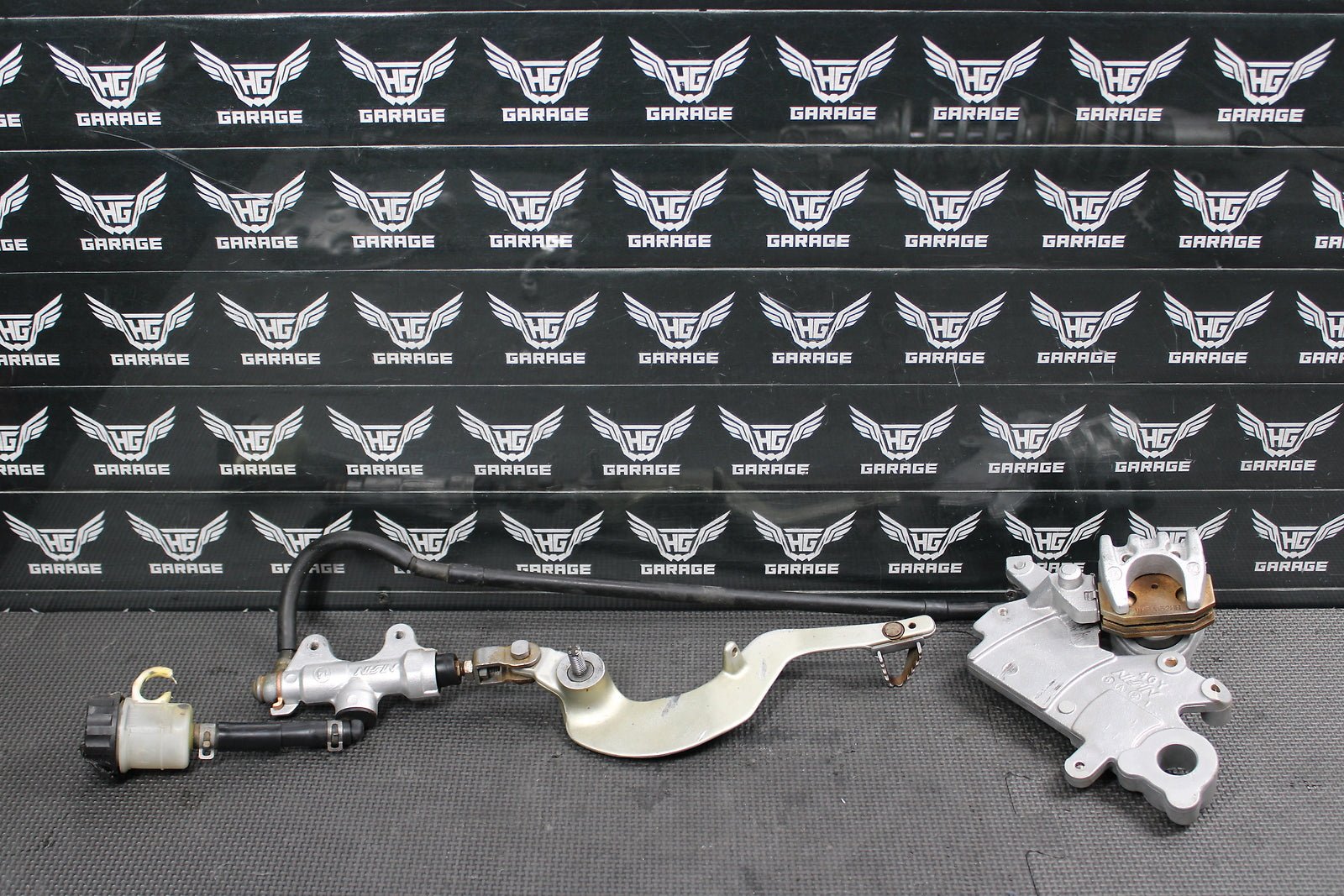 1998 YAMAHA YZ400F OEM NISSIN REAR BACK BRAKE CALIPER MASTER CYLINDER LEVER - hggarage
