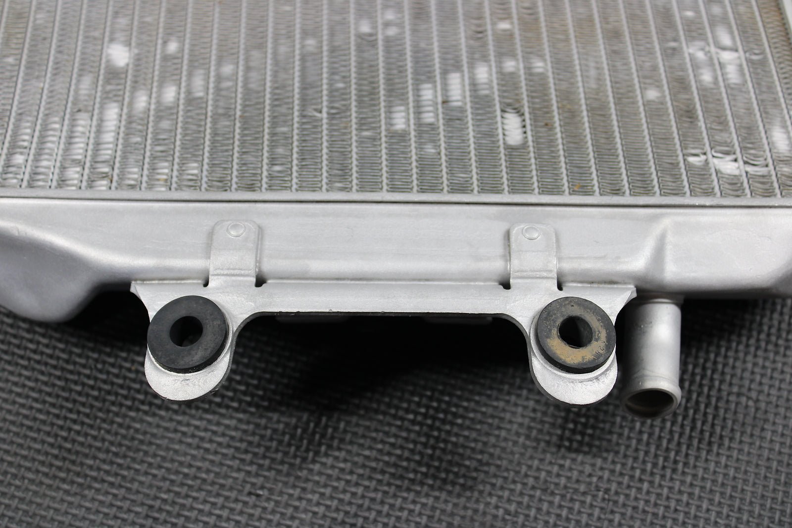 1999 Honda CR125R OEM Engine Motor Cooling Cooler Radiator 19100 - KZ4 - J10 - hggarage