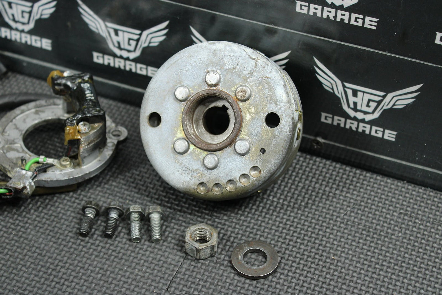 1993 Honda CR80R OEM Stator Magneto Rotor Flywheel 31100 - GC4 - 600 - hggarage