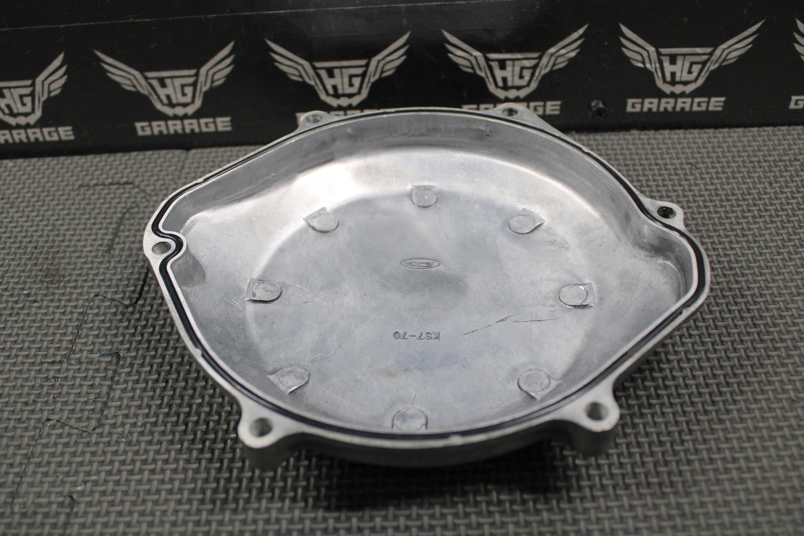 2001 HONDA 97 - 01 CR250R OEM RIGHT SIDE CASE OUTER CLUTCH COVER 11342 - KZ3 - B10 - hggarage