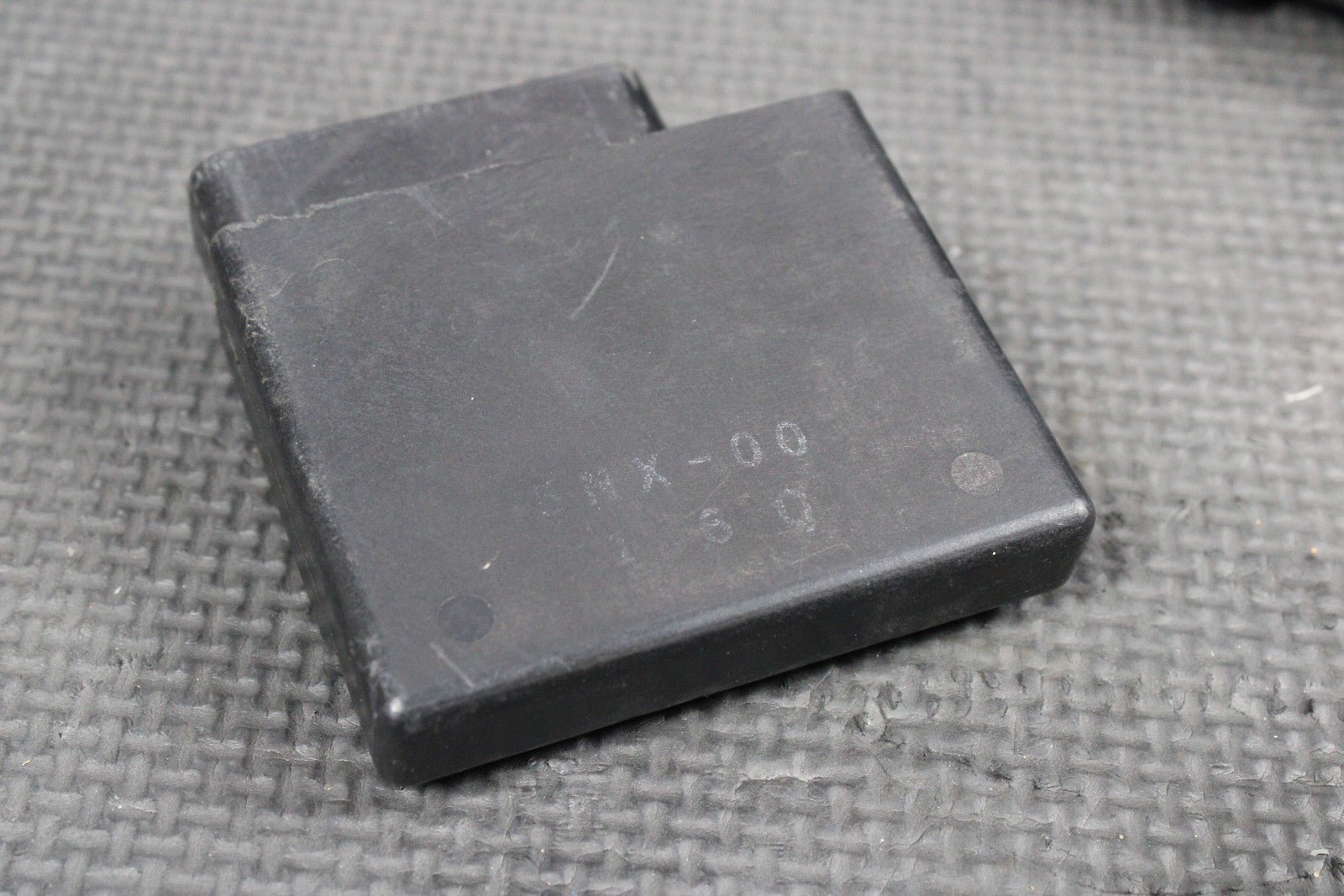 2002 YAMAHA YZ250 2T 02 - 05 OEM ECU COMPUTER CONTROLLER UNIT IGNITER ECM CDI - hggarage