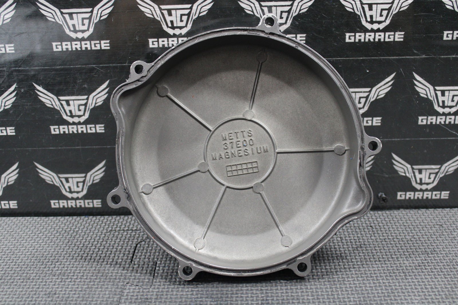 1999 SUZUKI RM250 OEM RIGHT SIDE CASE OUTER CLUTCH COVER 11371 - 37F00 - hggarage