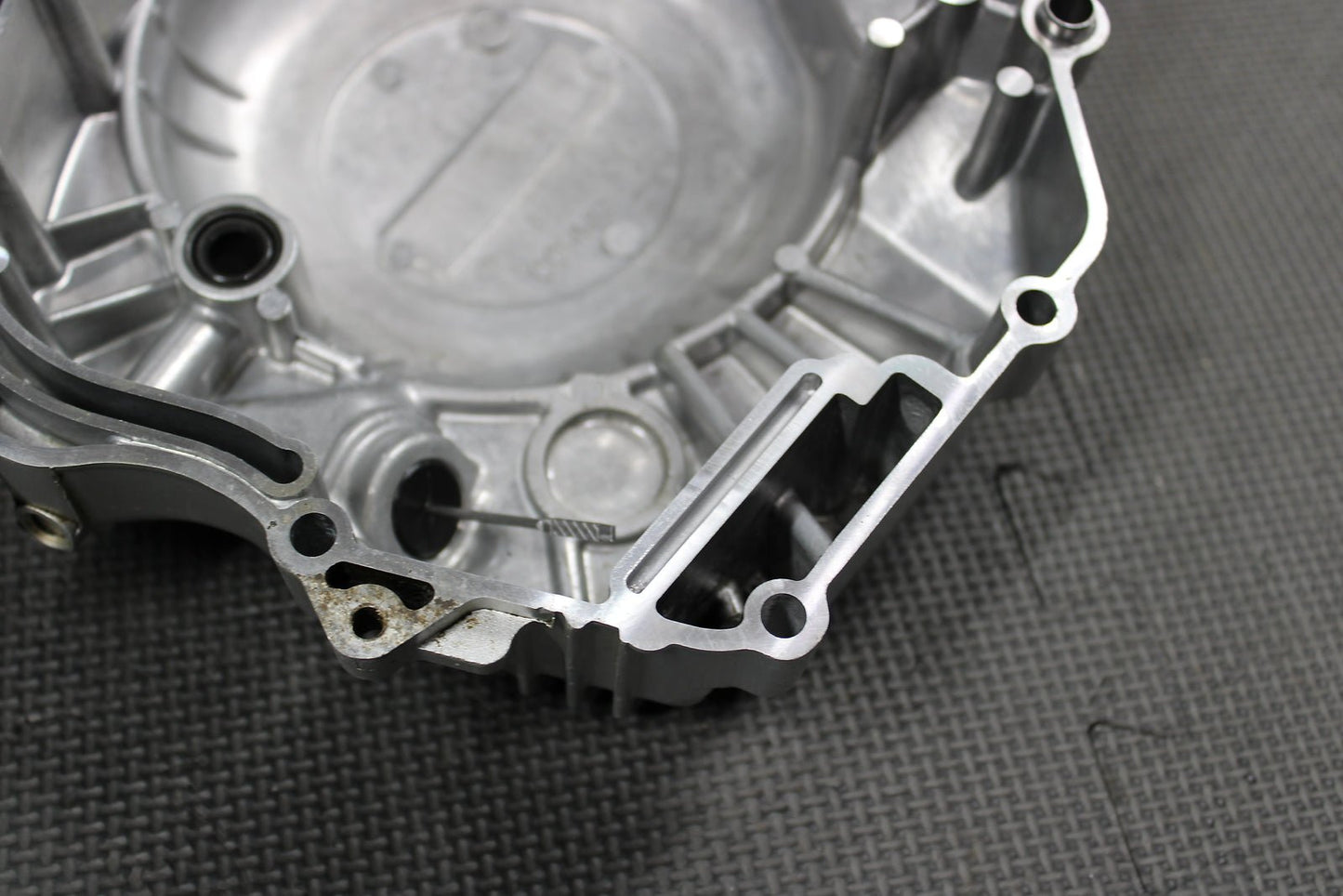 2003 YAMAHA TTR125 TTR125E TTR125L ENGINE MOTOR SIDE CLUTCH COVER - hggarage