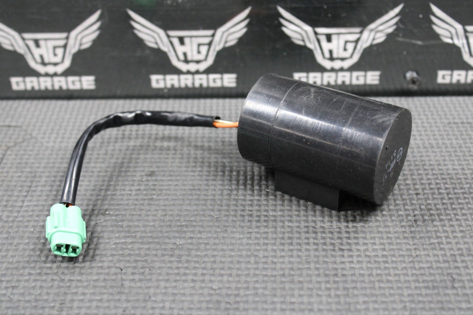 2014 KAWASAKI 12 - 16 KX250F 12 - 15 KX450F OEM VOLTAGE CONDENSER 21013 - 0001 - hggarage
