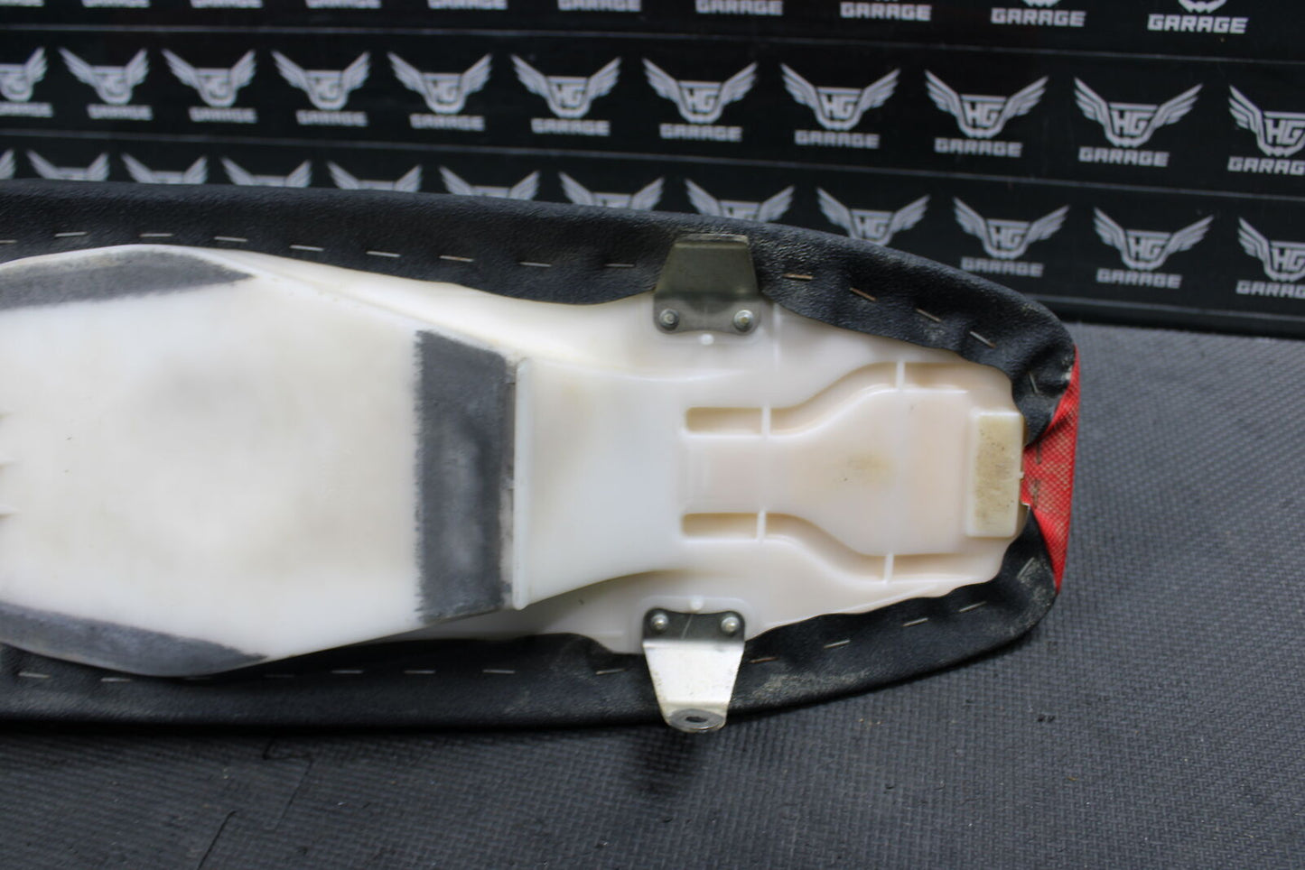 2012 SUZUKI RMZ450L OEM SEAT SADDLE CUSHION ASSEMBLY 45100-28H02-JZD