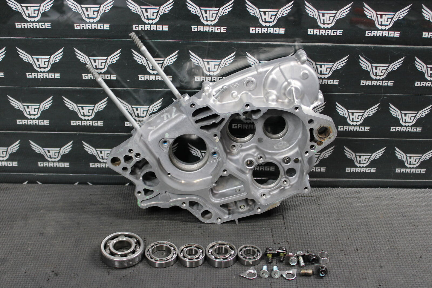 2008 HONDA CRF150RB CRF150R OEM RIGHT ENGINE MOTOR CRANKCASE BLOCK NICE!