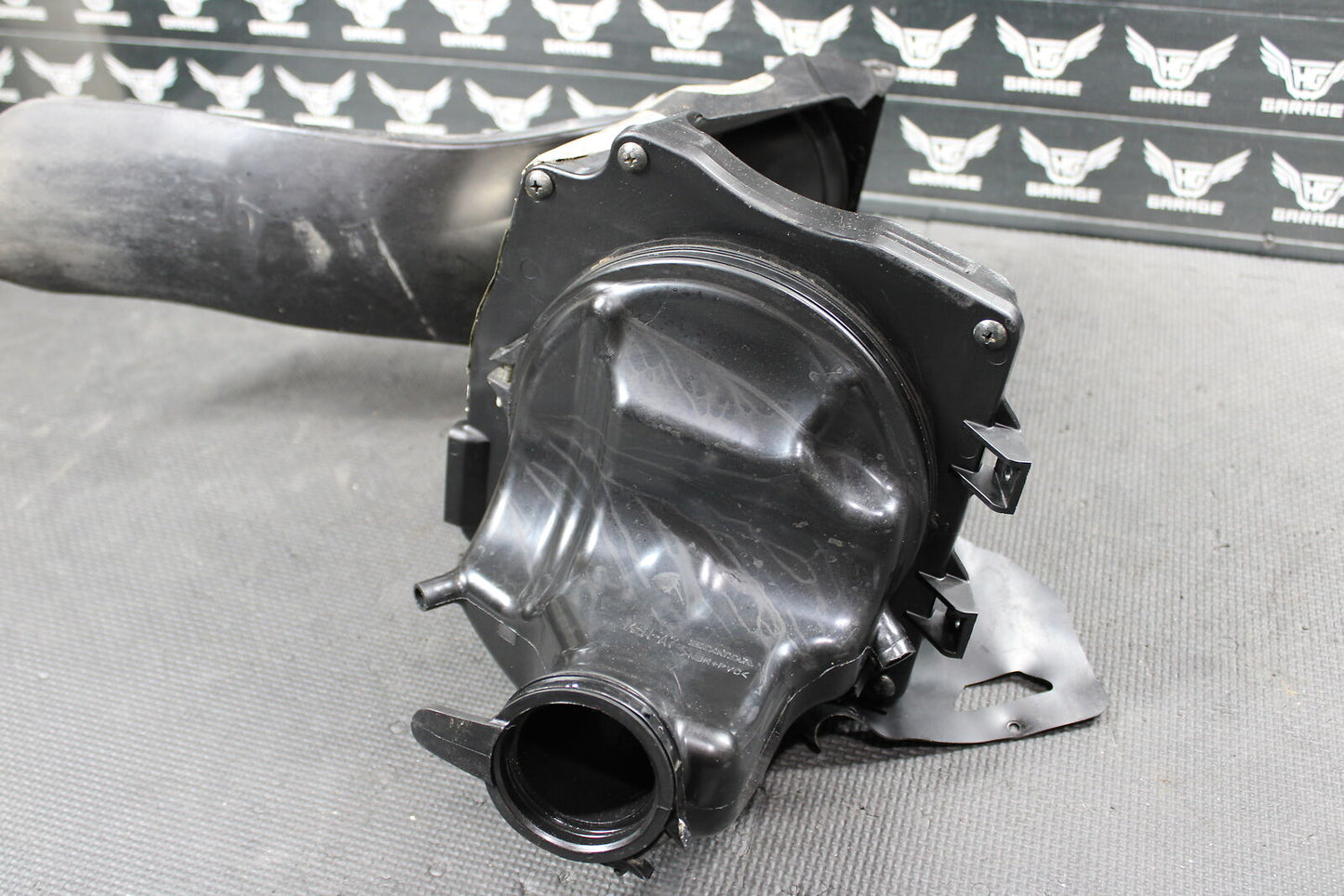 2013 HONDA CRF450R OEM AIRBOX INTAKE AIR CLEANER CASE 17210-MEN-A70