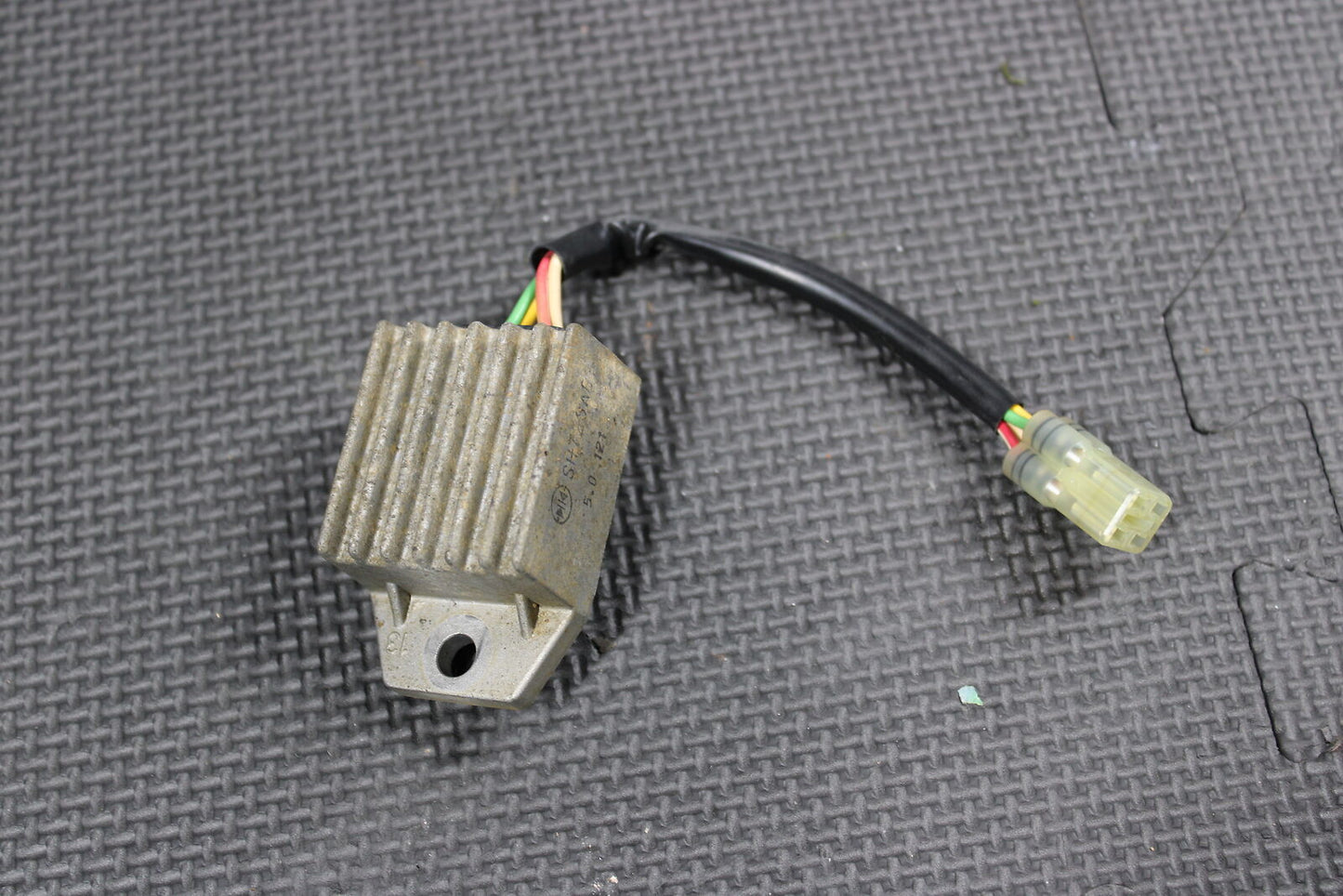 2006 HONDA CRF450X 05-09 / 12-17 OEM RECTIFIER VOLTAGE REGULATOR 31600-MEY-671